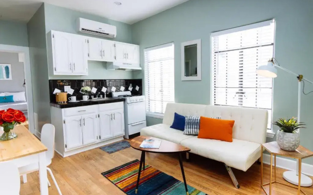 The Historic Broadlind Hotel at Long Beach Convention Center