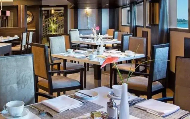 The Oberoi Phliae Luxury Nile Cruiser