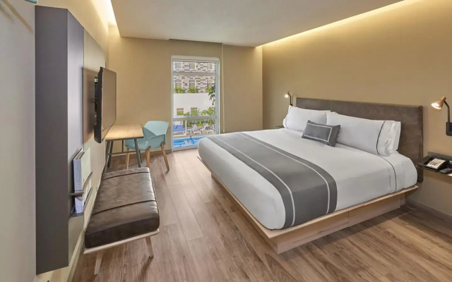 City Express Plus by Marriott Cancún Aeropuerto Riviera