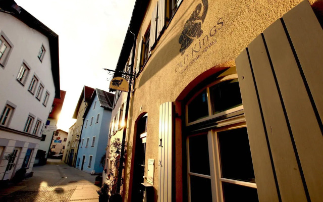 Old Kings Design Hostel