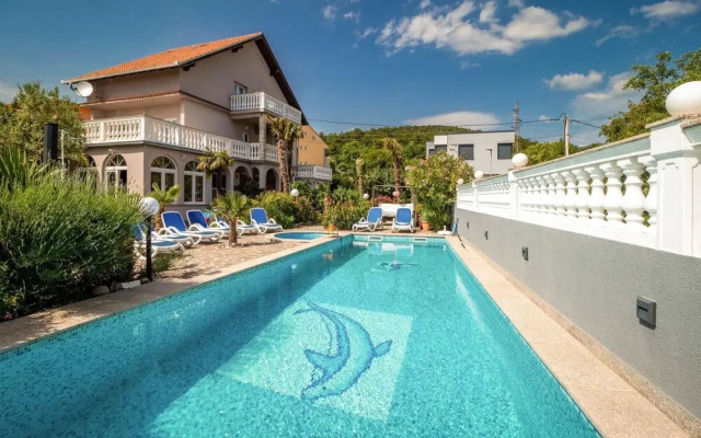 Beautiful Home in Crikvenica With Wifi and 6 Bedrooms