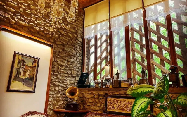 Yeni Konak Hotel