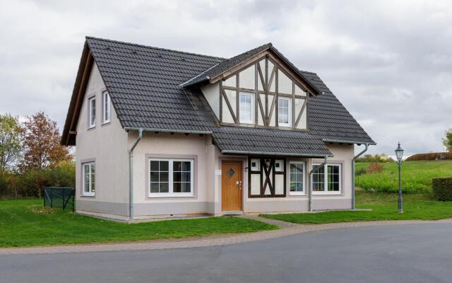 Koos Kidsvilla with 4 Bathrooms & Sauna near Cochem