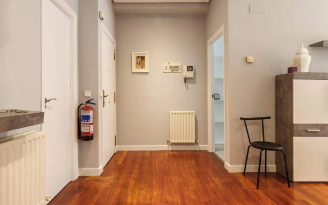 Prestancia apartament by the urban hosts