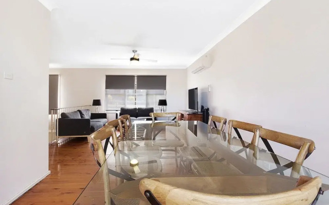 Summerside, 43 Lentara Street