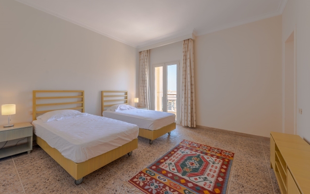 Vesta - Luxury Apt - 2Br - Golf (I)