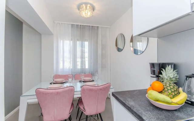 Apartment Luxury Center