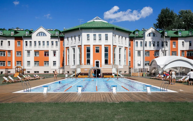 Отель Парк Крестовский