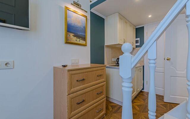 Apartments Artist's House