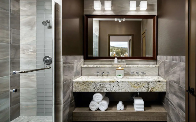 The Josie Hotel, Autograph Collection