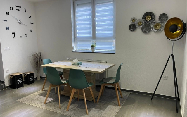 Maria's Ferienwohnung - Modernität trifft Eleganz