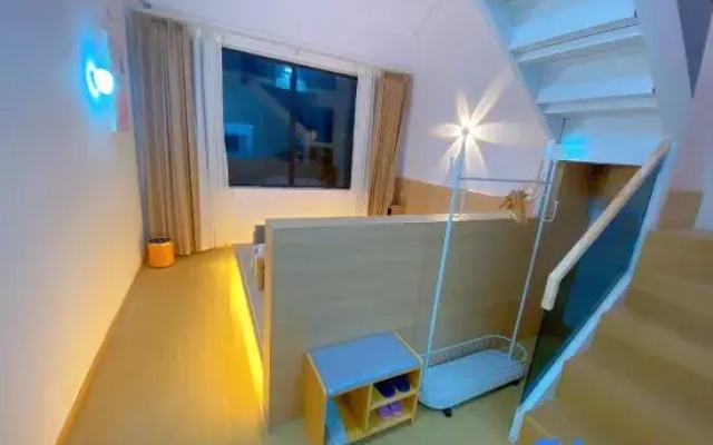 Starry Sky HOUSE B&B (Nanxun Ancient Town Scenic Area Branch)