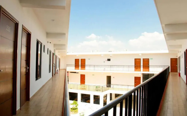Acacia Hotel