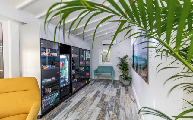 Amsterdam Manor Beach Resort