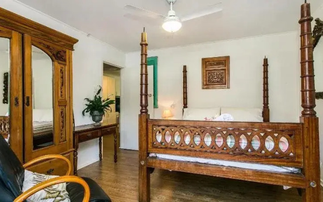 Jaspers Apartments
