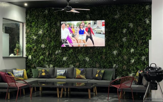 Hollywood Pool Villa Jomtien Pattaya