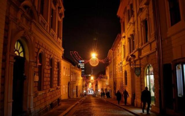 Apartments and Rooms Gornji Grad