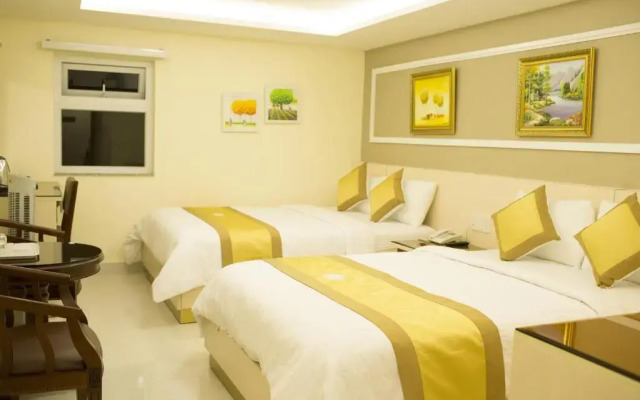 Hoang Minh Chau Hotel