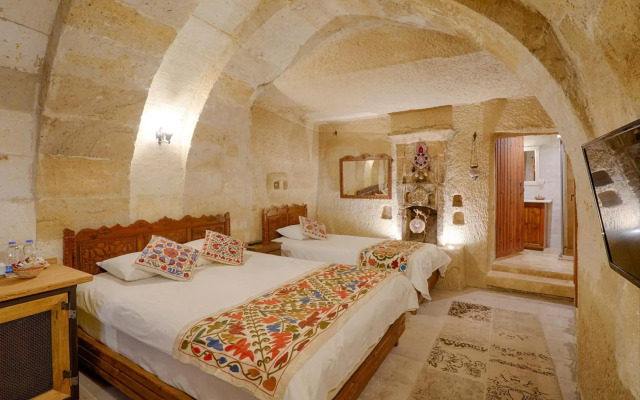 Tulip Cave Suites