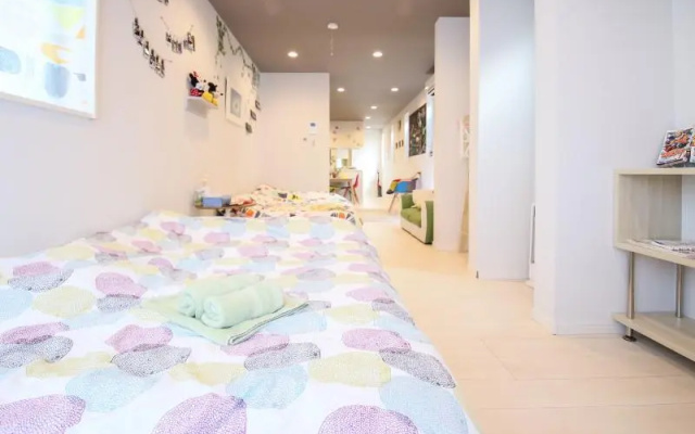 ChikuHouse – Guest Rooms – Fukuoka