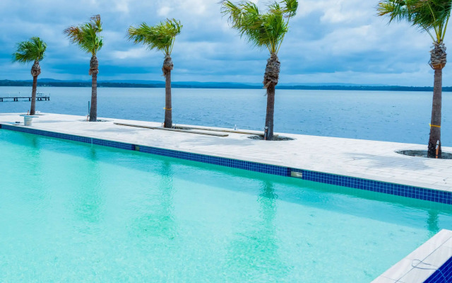 The Beachcomber Hotel & Resort, Ascend Hotel Collection
