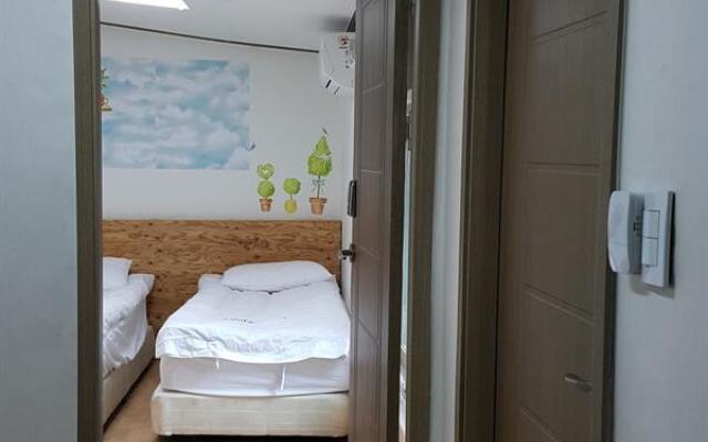 New Myeongdong Guesthouse