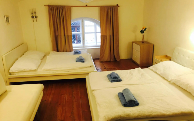 Sobieski Maisonette Apartments