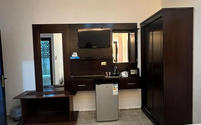 Petra Guests Hotel