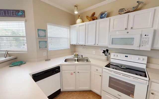 Sandpiper Cove 9220 2 Bedroom Condo