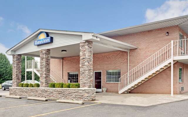 Days Inn by Wyndham Joelton/Nashville