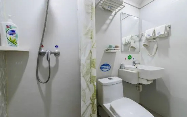 Light Residence JiuZhaigou Hotel