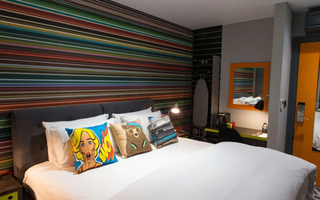 Village Hotel Portsmouth