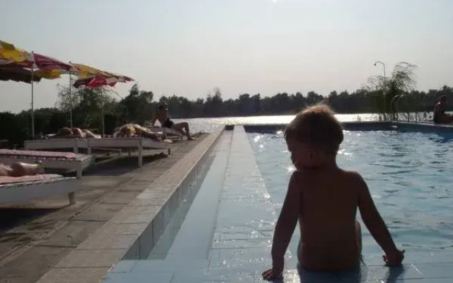 Cormoran Resort