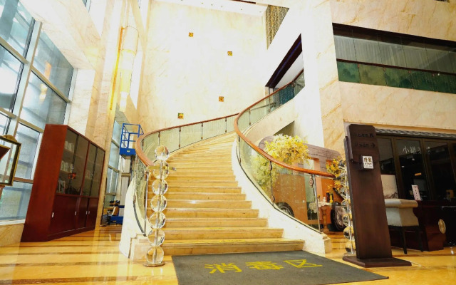 Jin Jiang Royal Palace Hotel