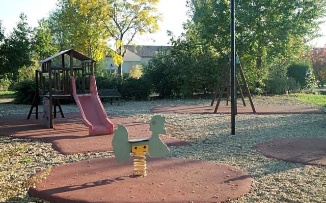 Les Jasses De Camargue