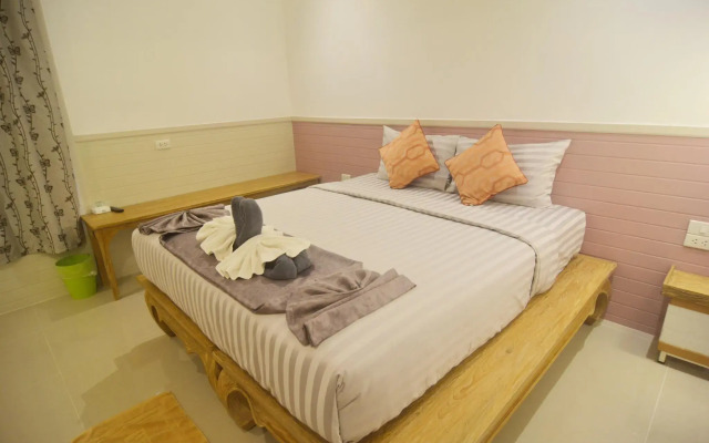 My Home Lantawadee Resort