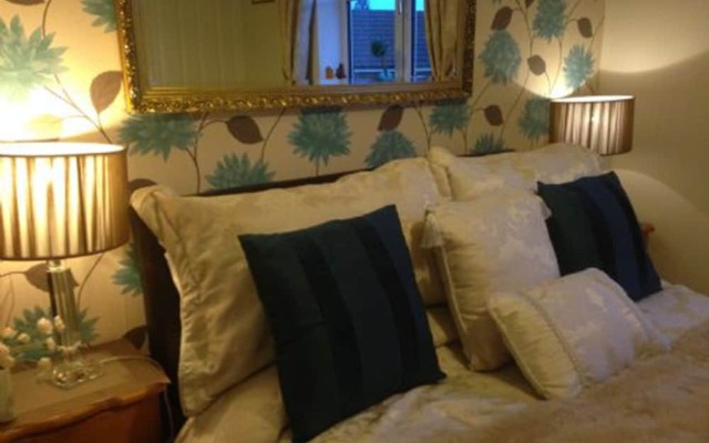 Abodes Bed and Breakfast