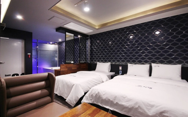 Yeongju Sanchaek Self Check-in Motel