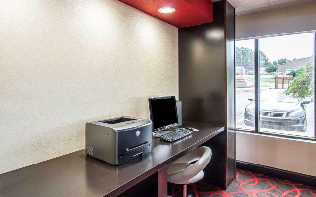 Spark by Hilton Tuscaloosa University