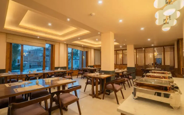 Hotel Zimskhang Villa