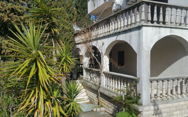 Apartment Near Novalja Center
