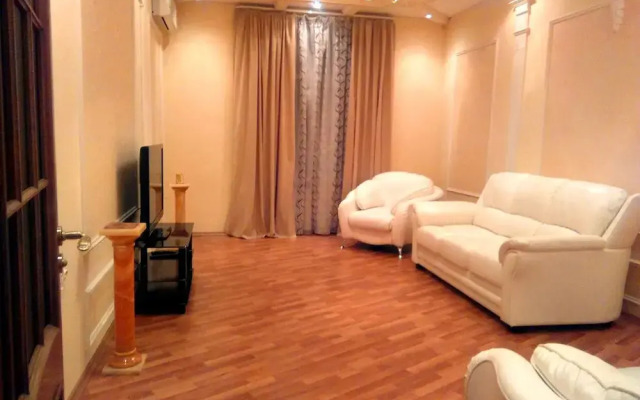 Апартаменты «Лакшми Грейт Классик»