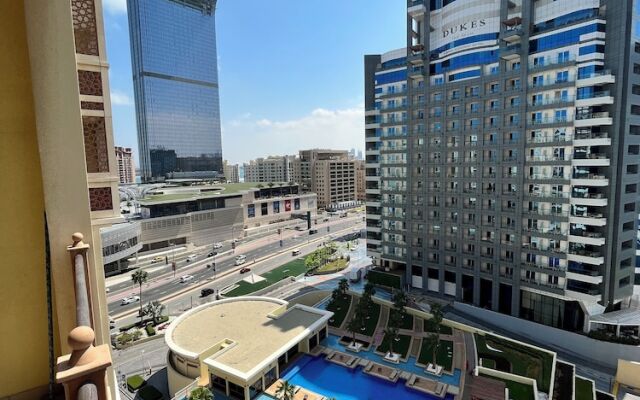 Marina Residence 1004