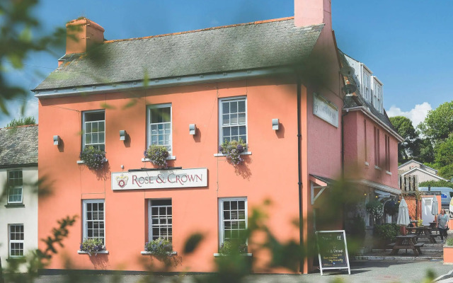 Rose & Crown