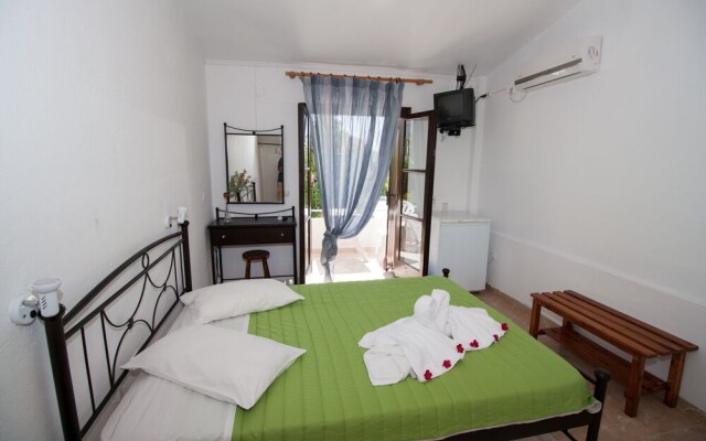 Kefalonia Beach Hotel & Bungalows