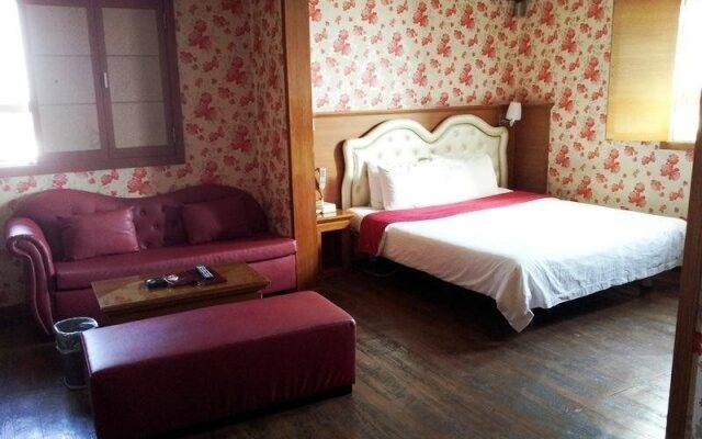 Hotel White Castle