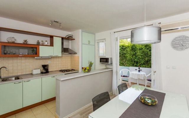 Petar - 50 m From sea - A1