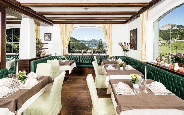 Hotel Continental Dolomites
