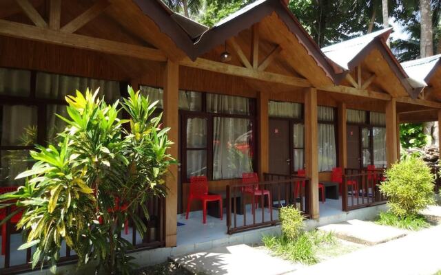 Holiday Inn Beach Resort