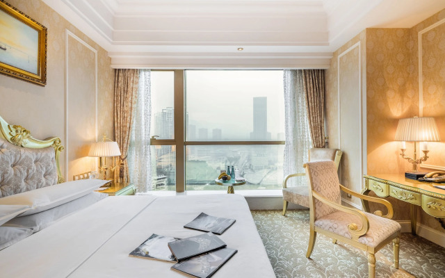 Sheraton Chongqing Hotel